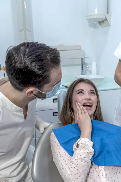 Best Emergency Tooth Extraction  in Walnut Grove, GA